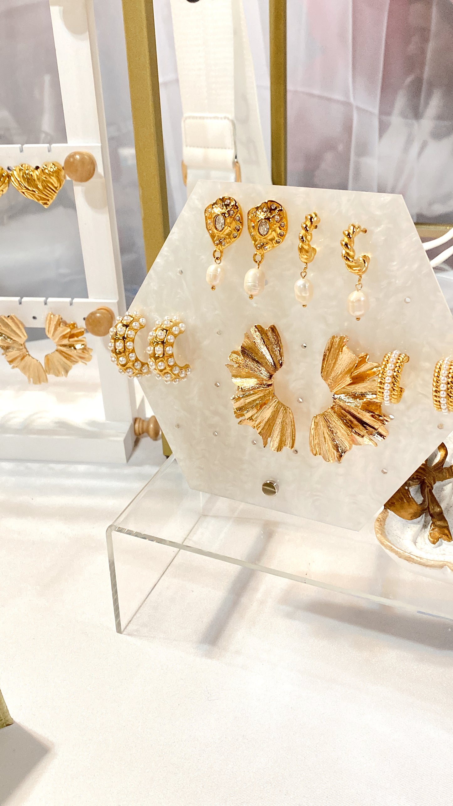 Phoebe Pearl Hoops