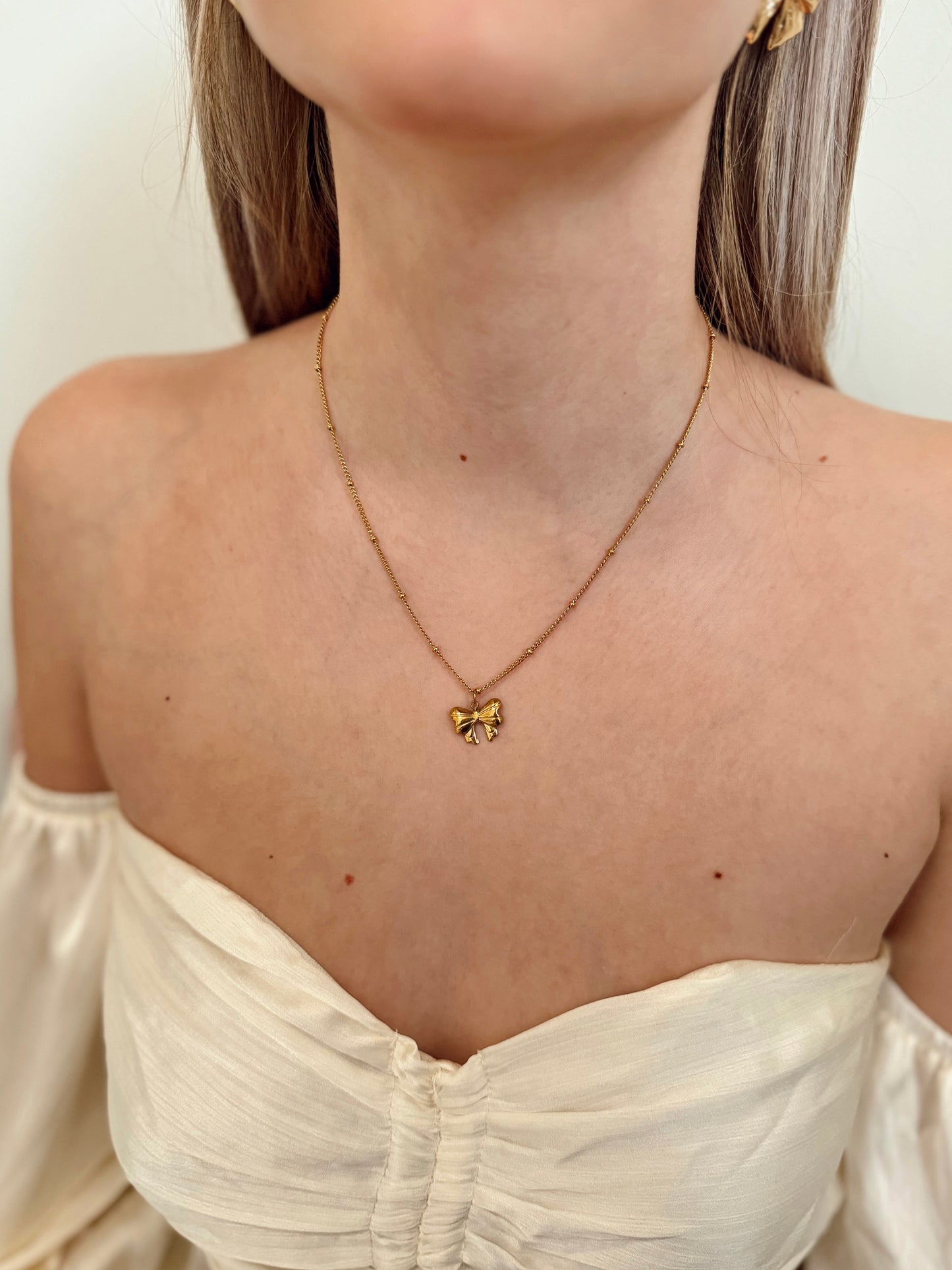 Coquette Necklace