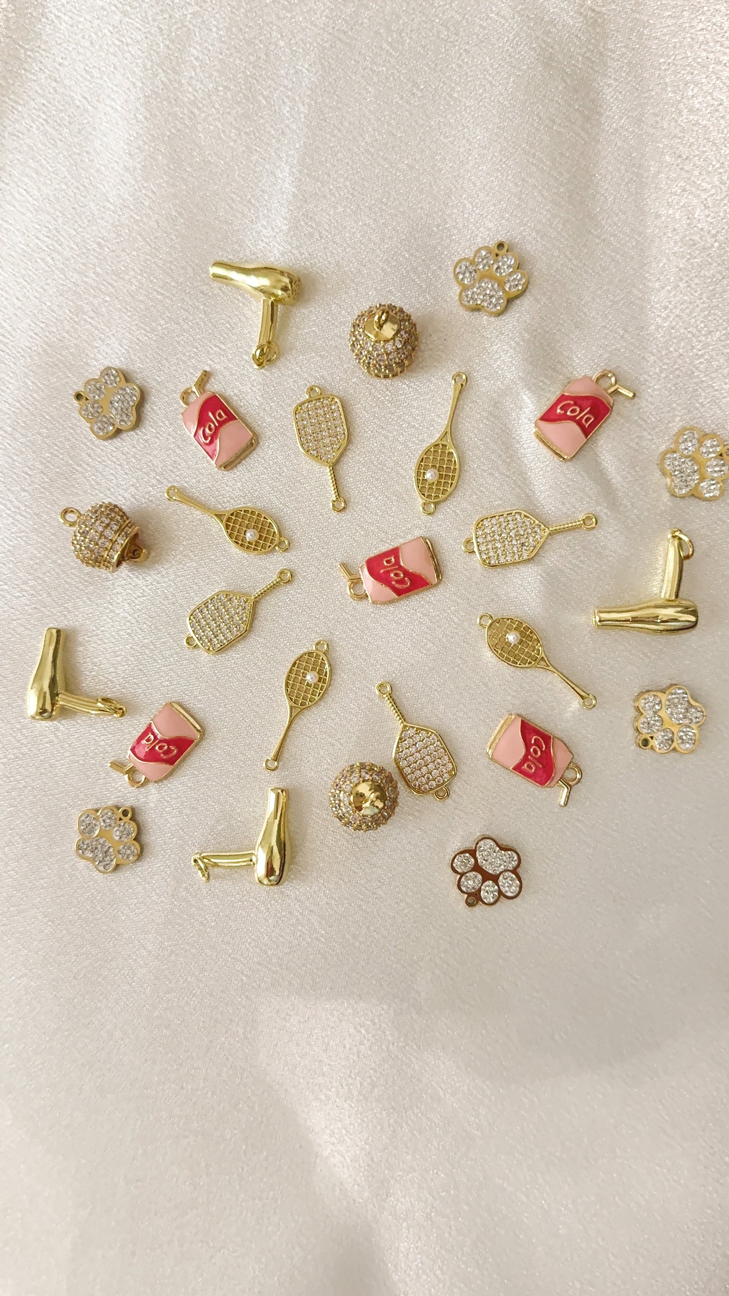 Cola Charm