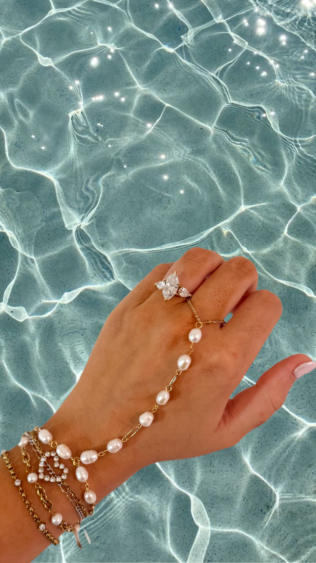 Paisley Pearl Handchain
