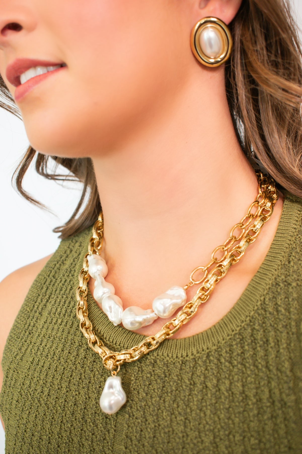 Beverly Pearl Necklace