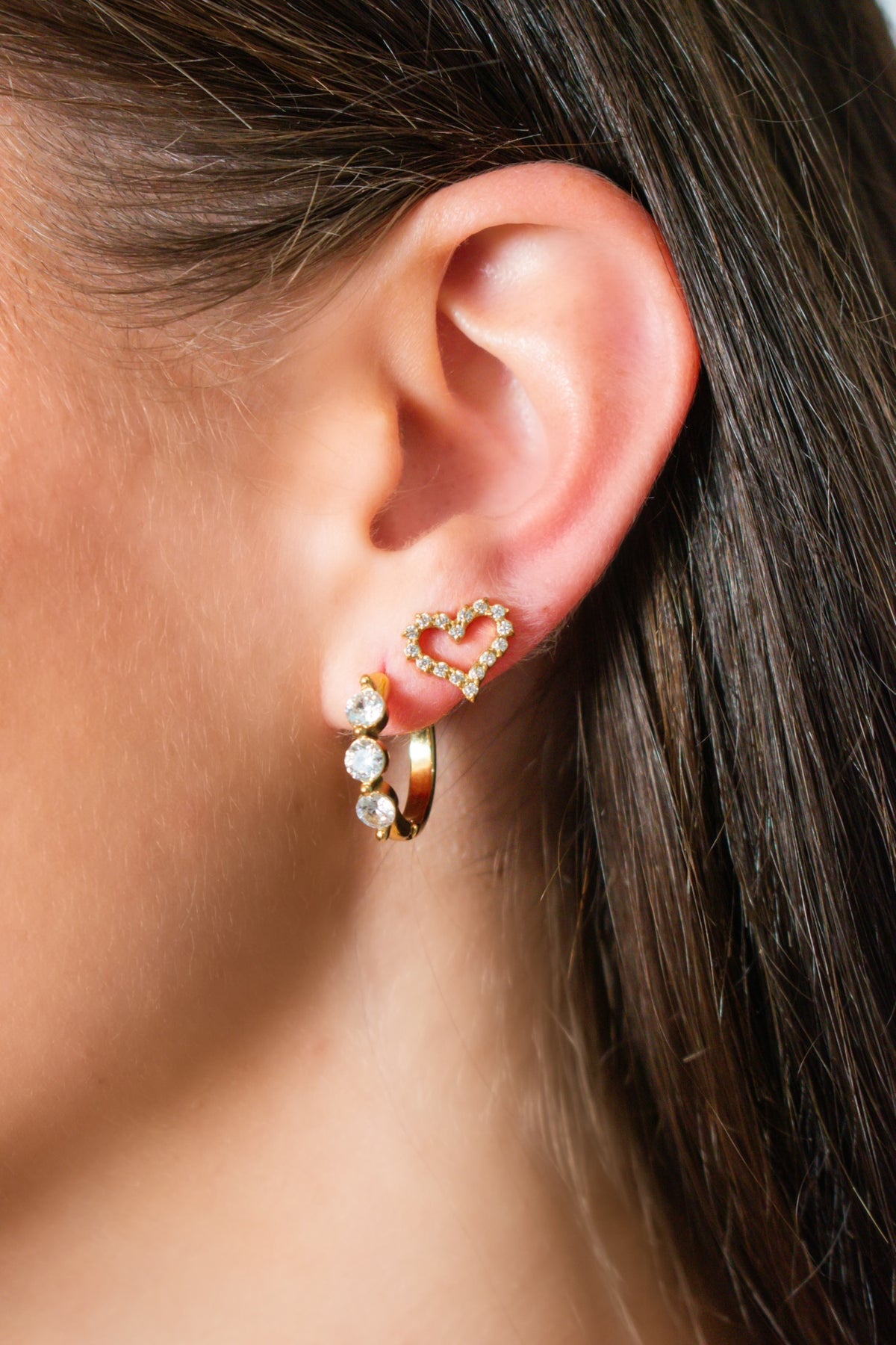 Mini Pave’ Heart Studs