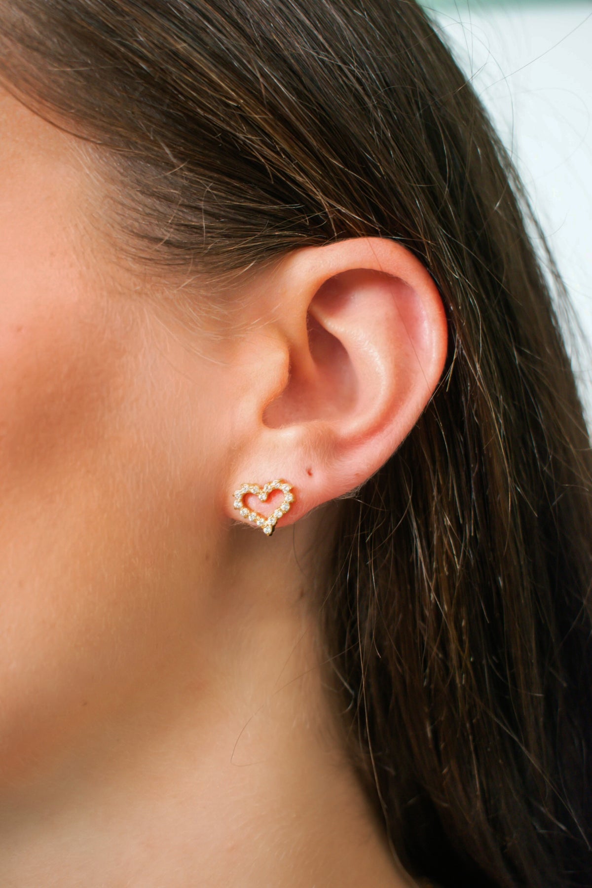 Mini Pave’ Heart Studs