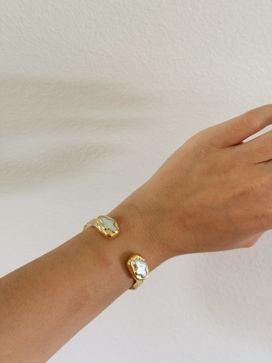 Frances Freshwater Pearl Cross Bangle