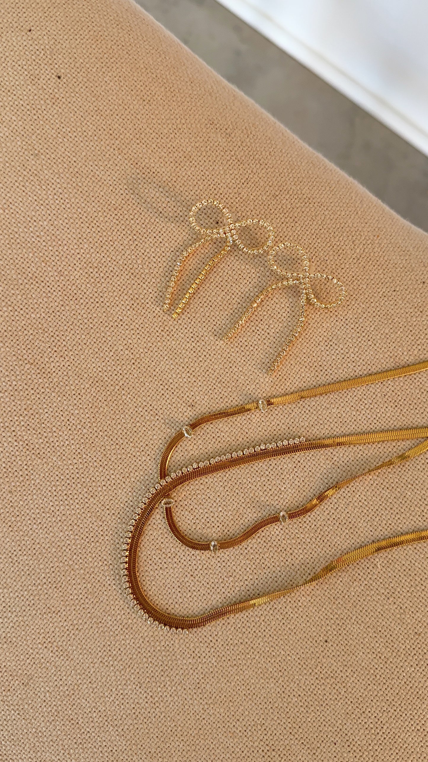 Harlow Oval CZ Herringbone Necklace