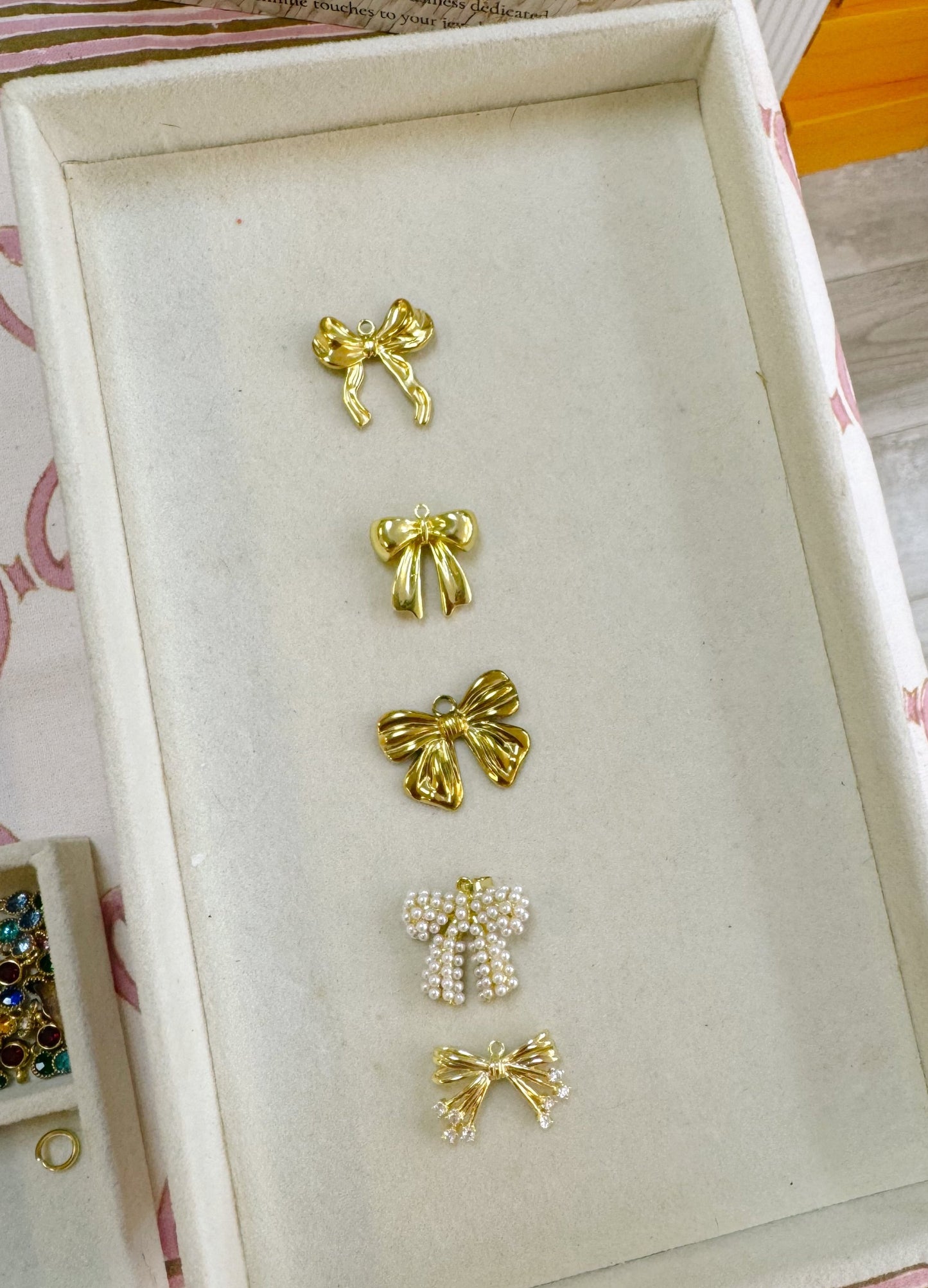 Bow Charms